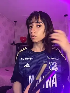 alahia pink online show from 25, 2, 2026