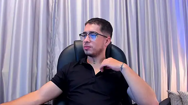 Tommas Jhonson online show from 18, 5, 2026