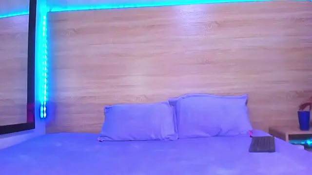 angie katrinacm online show from 20, 2, 2026