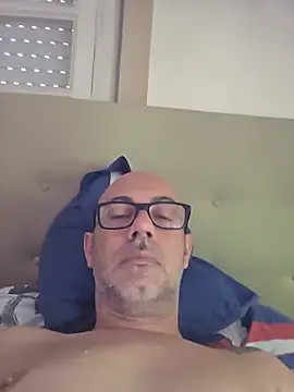Snapshot of pareja47 chatting on 17, 6, 2026 pareja47 online show from 17, 6, 2026