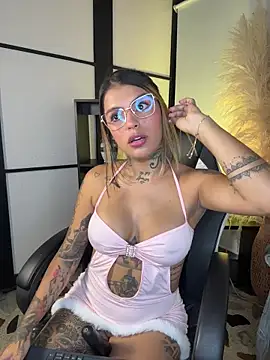 Snapshot of Abi_sexxx1 chatting on 16, 2, 2026 Abi sexxx1 online show from 16, 2, 2026