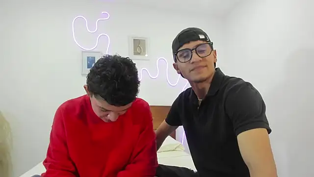 Snapshot of hardcoreheat_ind chatting on 15, 2, 2026 hardcoreheat ind online show from 15, 2, 2026