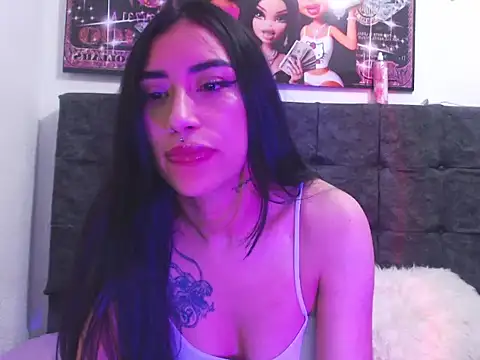 Snapshot of TiffanyDream8 chatting on 24, 7, 2026 TiffanyDream8 online show from 24, 7, 2026