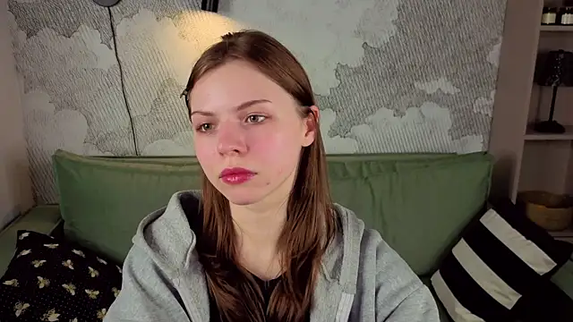 LesleySky online show from 1, 3, 2026