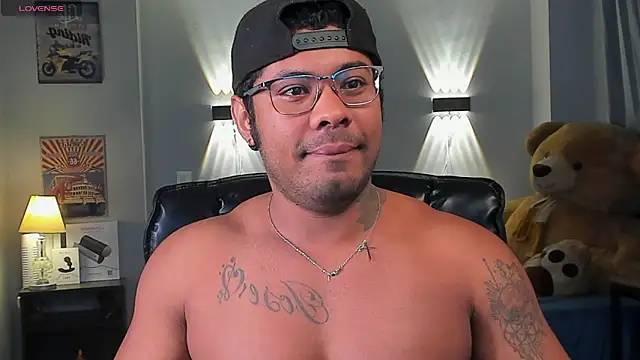 Snapshot of LEOHRDZ chatting on 25, 2, 2026 LEOHRDZ online show from 25, 2, 2026