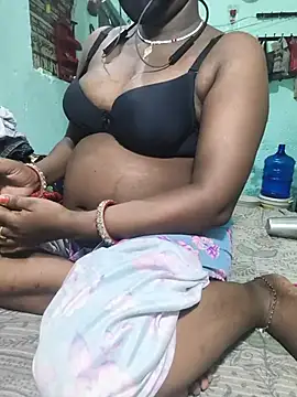 Snapshot of PRIYAGOYAL chatting on 13, 7, 2026 PRIYAGOYAL online show from 13, 7, 2026