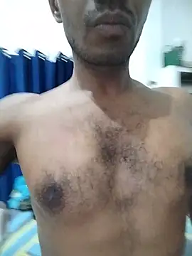 Snapshot of Daddyishere_19 chatting on 29, 5, 2026 Daddyishere 19 online show from 29, 5, 2026