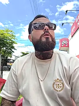 Snapshot of PelifiFilipee chatting on 1, 3, 2026 PelifiFilipee online show from 1, 3, 2026