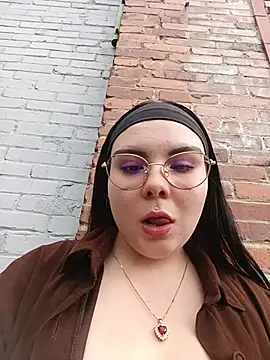 Snapshot of Yulska chatting on 1, 5, 2026 Yulska online show from 1, 5, 2026