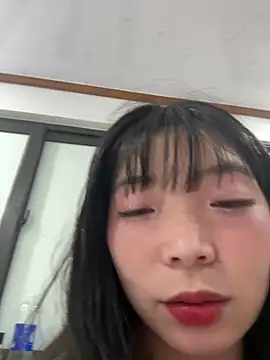 cuty lusy online show from 25, 2, 2026