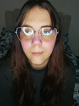 its lauu  online show from 6, 4, 2026