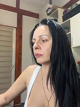MiriamDelyn online show from 24, 4, 2026
