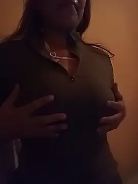 Snapshot of Lindagirlcum chatting on 17, 2, 2026 Lindagirlcum online show from 17, 2, 2026