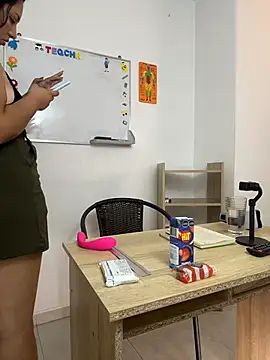 Snapshot of Victoria_Lusty chatting on 24, 2, 2026 Victoria Lusty online show from 24, 2, 2026