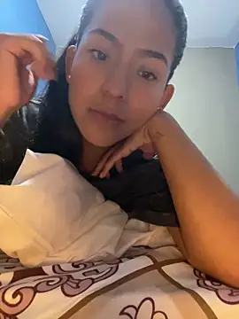 Snapshot of BabyFoxy chatting on 4, 3, 2026 BabyFoxy online show from 4, 3, 2026