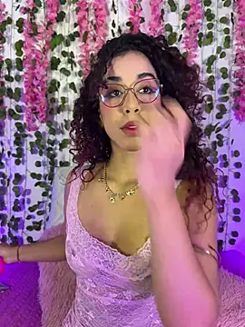 Woo isDaphne online show from 20, 2, 2026