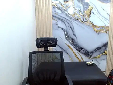 Snapshot of DaviidBuckx_ chatting on 15, 2, 2026 DaviidBuckx online show from 15, 2, 2026