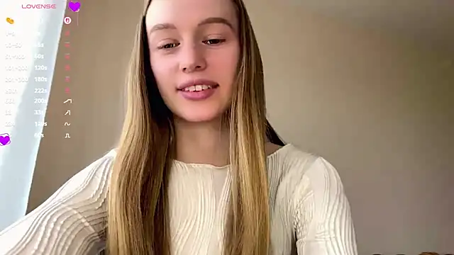 Snapshot of Viktoria_Vibes chatting on 13, 5, 2026 Viktoria Vibes online show from 13, 5, 2026