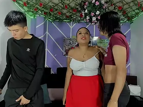 Lizeth hot2002 online show from 14, 2, 2026