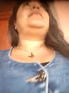 Snapshot of tania_queen chatting on 21, 2, 2026 tania queen online show from 21, 2, 2026