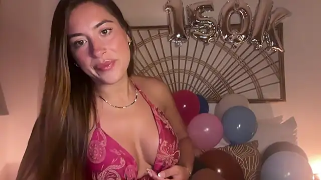 Snapshot of karinaaaxx chatting on 26, 4, 2026 karinaaaxx online show from 26, 4, 2026