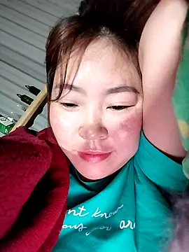 Yiyoongg online show from 10, 2, 2026