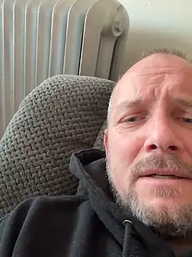 Snapshot of Cockluvrrrr chatting on 4, 3, 2026 Cockluvrrrr online show from 4, 3, 2026