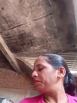 Snapshot of Anitarakkoli chatting on 8, 6, 2026 Anitarakkoli online show from 8, 6, 2026