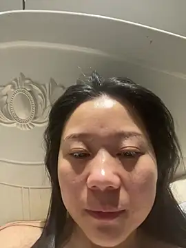 Snapshot of DDoo21 chatting on 16, 4, 2026 DDoo21 online show from 16, 4, 2026