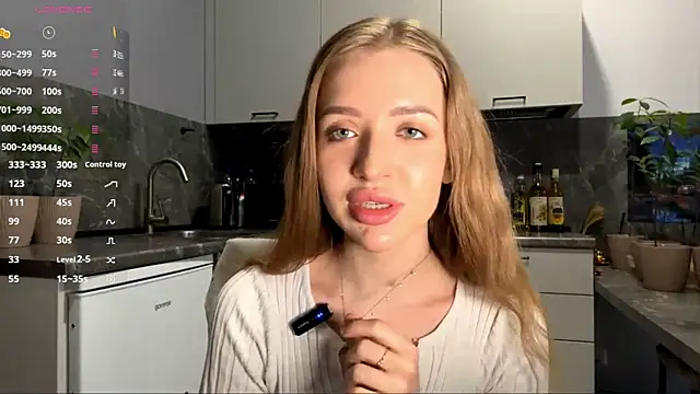 Snapshot of BeaCazin chatting on 19, 2, 2026 BeaCazin online show from 19, 2, 2026