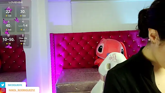 babyy nicols m online show from 8, 4, 2026