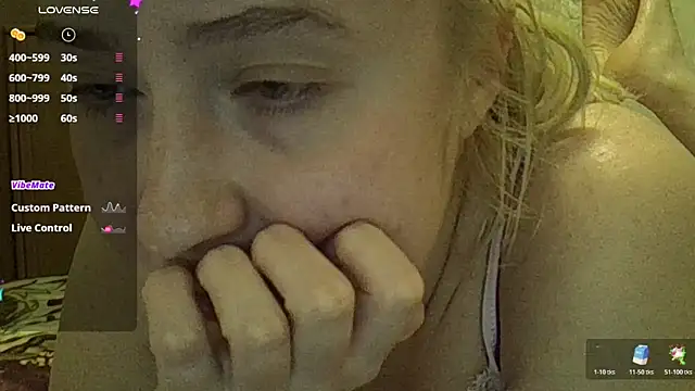 Snapshot of CurvyWild_Lady30 chatting on 8, 3, 2026 CurvyWild Lady30 online show from 8, 3, 2026