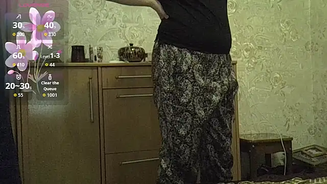 Snapshot of CurvyWild_Lady30 chatting on 28, 3, 2026 CurvyWild Lady30 online show from 28, 3, 2026