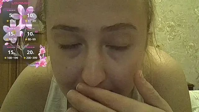 Snapshot of CurvyWild_Lady30 chatting on 31, 3, 2026 CurvyWild Lady30 online show from 31, 3, 2026