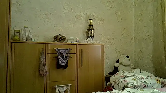Snapshot of CurvyWild_Lady30 chatting on 2, 5, 2026 CurvyWild Lady30 online show from 2, 5, 2026