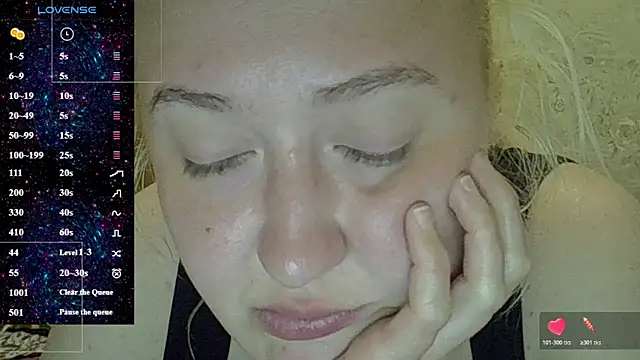 Snapshot of CurvyWild_Lady30 chatting on 14, 5, 2026 CurvyWild Lady30 online show from 14, 5, 2026