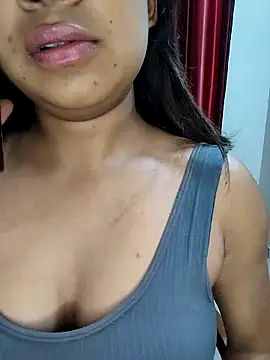 Snapshot of LIZANI_0 chatting on 1, 3, 2026 LIZANI 0 online show from 1, 3, 2026