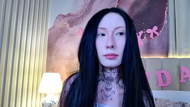 Snapshot of roxy_morrison_x chatting on 10, 7, 2026 roxy morrison x online show from 10, 7, 2026