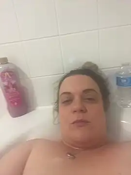 Piper Milf 36 online show from 18, 2, 2026