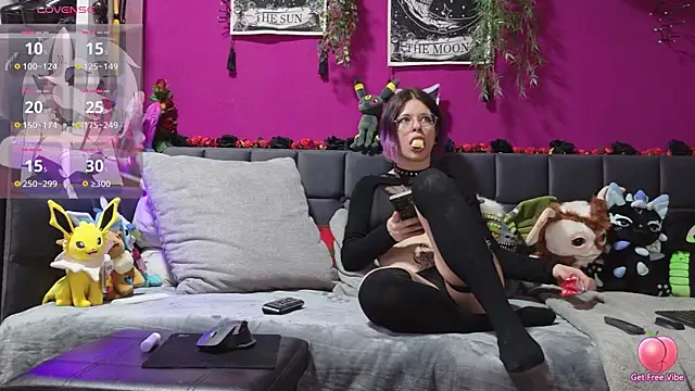 Snapshot of ViGothFox chatting on 27, 2, 2026 ViGothFox online show from 27, 2, 2026