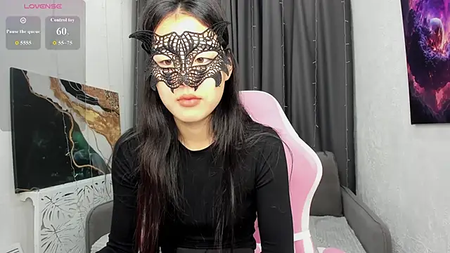 Snapshot of HelenBlazeTrt chatting on 1, 4, 2026 HelenBlazeTrt online show from 1, 4, 2026