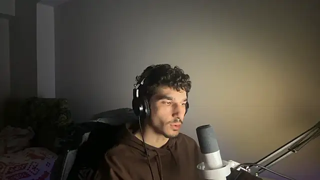 enesbabakral online show from 25, 2, 2026