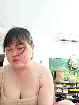 Snapshot of Kee-kimlee chatting on 26, 4, 2026 Kee-kimlee online show from 26, 4, 2026