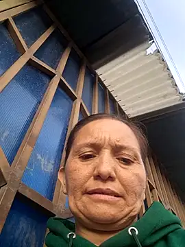 Alexamontiel  online show from 29, 3, 2026