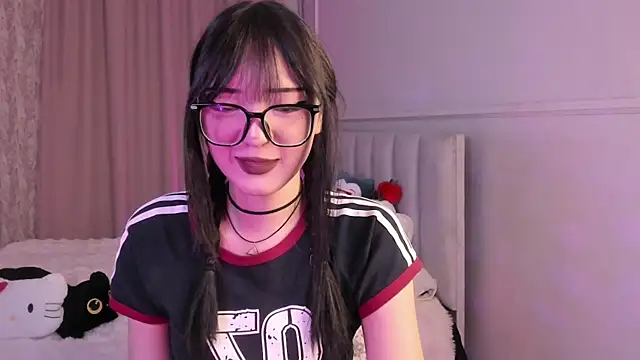 Snapshot of ariyastar chatting on 25, 4, 2026 ariyastar online show from 25, 4, 2026