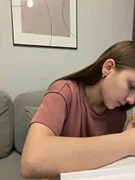  Patricia P online show from 17, 4, 2026