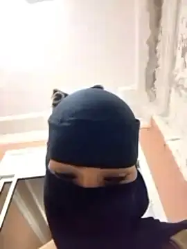 Snapshot of -Marmar- chatting on 15, 4, 2026 -Marmar- online show from 15, 4, 2026