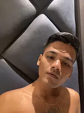 Dazzling dude online show from 20, 3, 2026