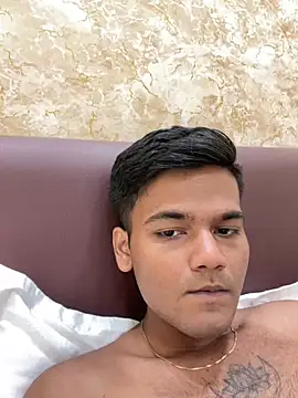 Dazzling dude online show from 21, 4, 2026