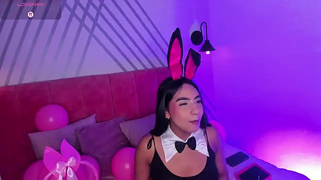 Snapshot of Lola_12_ chatting on 6, 4, 2026 Lola 12 online show from 6, 4, 2026